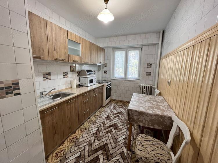 Inchiriez apartament 2 camere zona Boema - 5