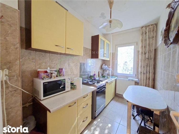 Apartament 2 camere, semidecomandat, etaj 1, zona Orizont - 7