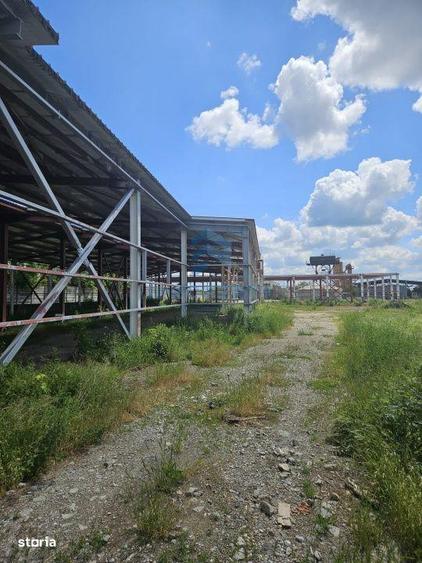 Spațiu comercial, de 3,700 mp, în Central