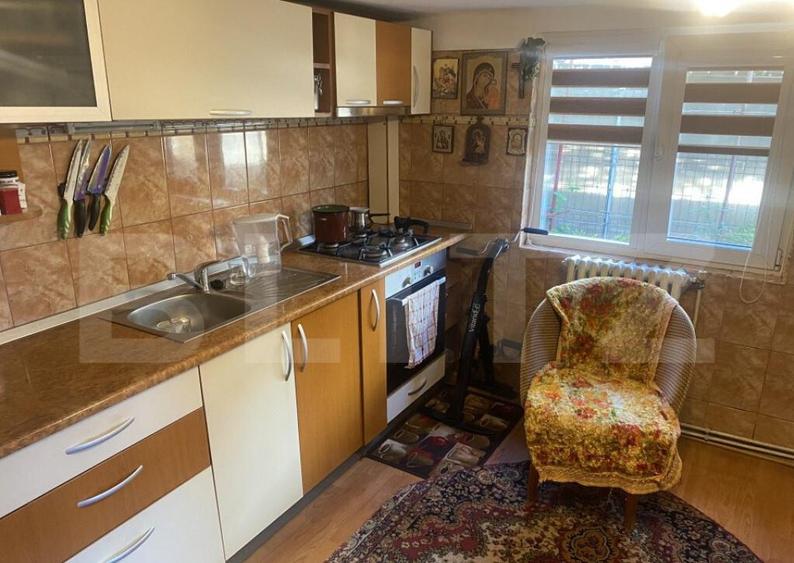 Casa individuala, 3 camere, complet utilata si mobilata, Dor - 12