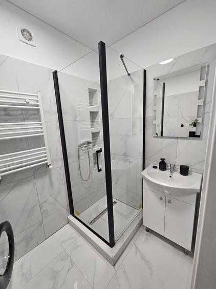 Vand studio/doua camere in pollux totul nou lux - 3