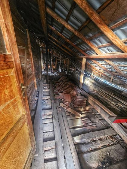 Exclusivitate! Casă cu teren generos în Sat Olteni, Com.Teișani - 52