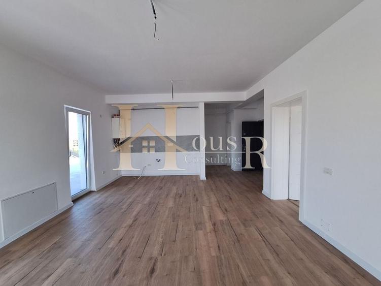 Terasa generoasa. Decomandat. Dormitor matrimonial cu baie proprie. - 6