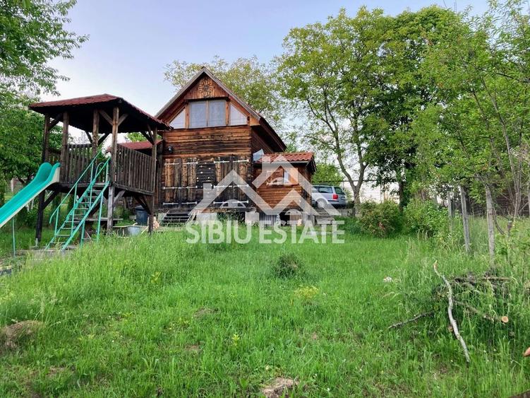 Cabană cu teren și pomi fructiferi Tropinii Noi ,Sibiu - 1