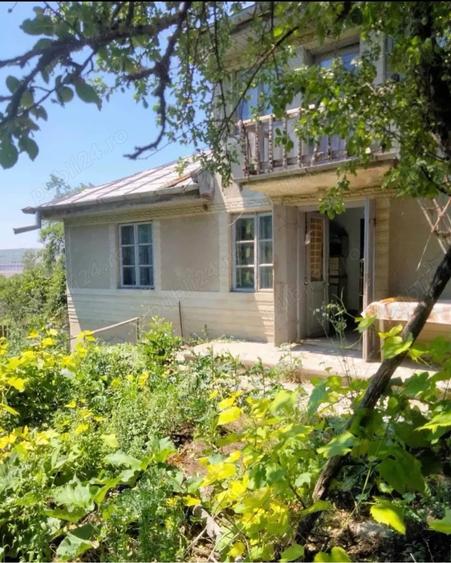 Casa batraneasca Podu Turcului, Bacau + Teren - 1