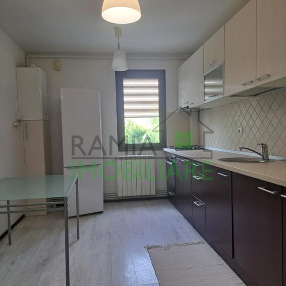 Apartament 2 camere Tractorul decomandat, renovat - 5