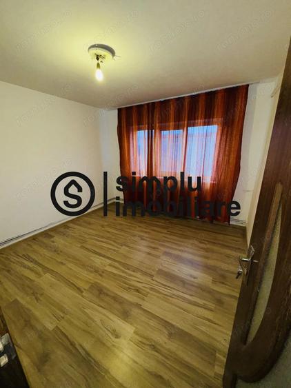 Apartament 2 camere, decomandat -1 MAI - 17