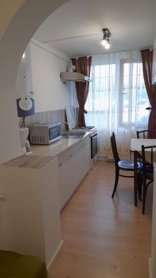 Inchiriez apartament - 4