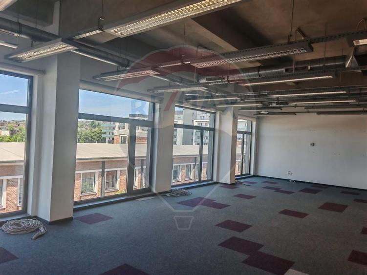 Spatiu de birouri (50.91 mp) - zona Garii - 1