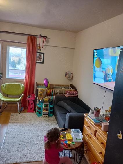 Inchiriez apartament 1 camera Arad -Lebada - 1