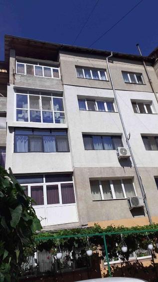 Apartament central la 2 minute de spital și liceu zona Decebal confort 1  - 9