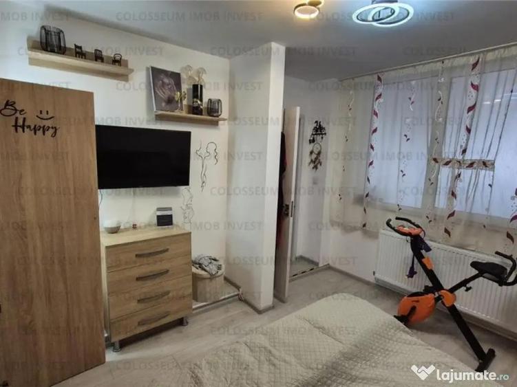 NEINTABULAT! Apartament 2 camere, decomandat - zona Astra - 9