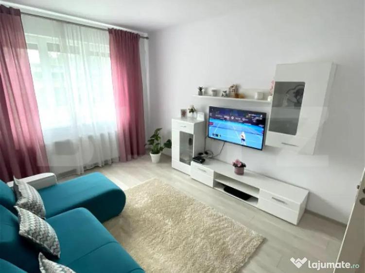 Garsoniera moderna ?i spa?ioasa - 3