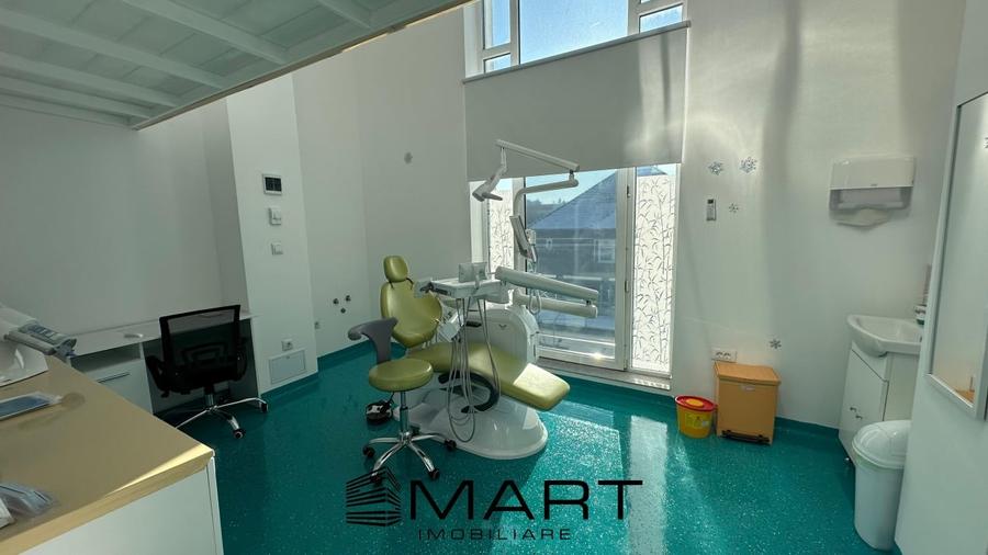 Cabinet stomatologic echipat zona Piata Cibin - 1