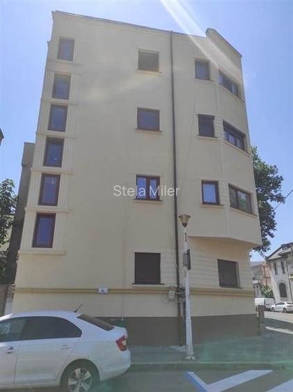 Apartament 4 camere, etajul 1/S+P+3+M, zona Pache Protopopescu Apartament 4 camere, etajul 1/S+P+3+M, zona Pache Protopopescu