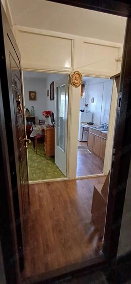 Vand garsoniera, 27 mp, Falticeni - 2