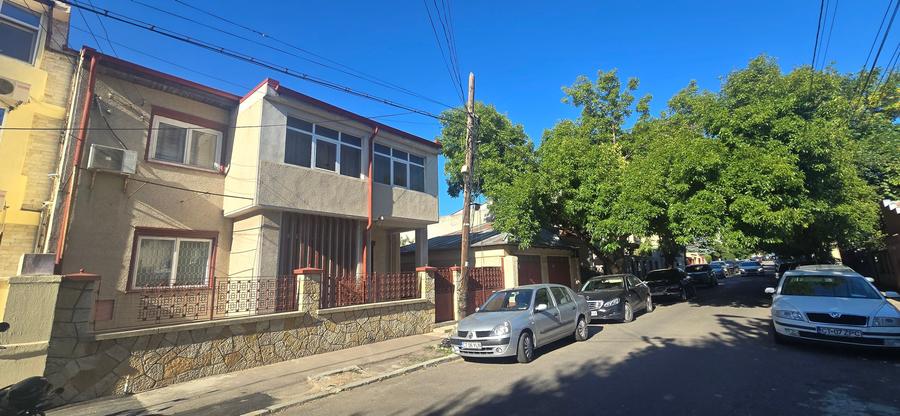 Faleza Nord-Exclusivitate, vila P+1, 450mp teren, 18m deschidere, garaj - 1