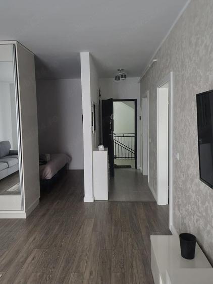 Studio, zona Stadion, bloc nou, 400 euro, minim 1 an, garan?ie, loc de parcare inclus! - 1