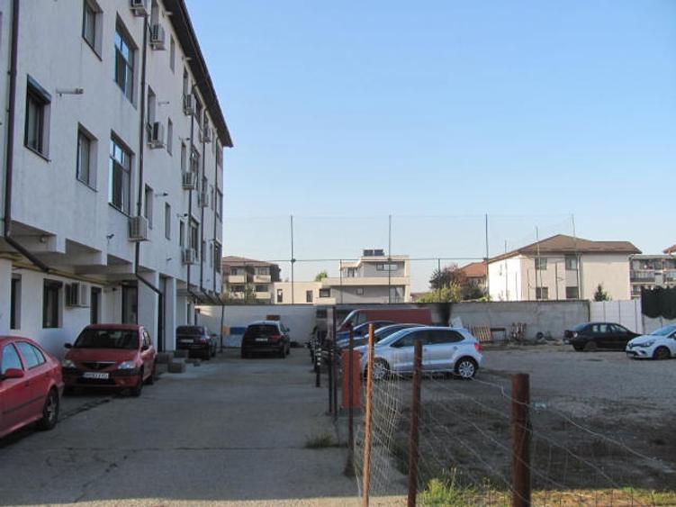 Prelungirea Ghencea - M 3, zona de blocuri - 11