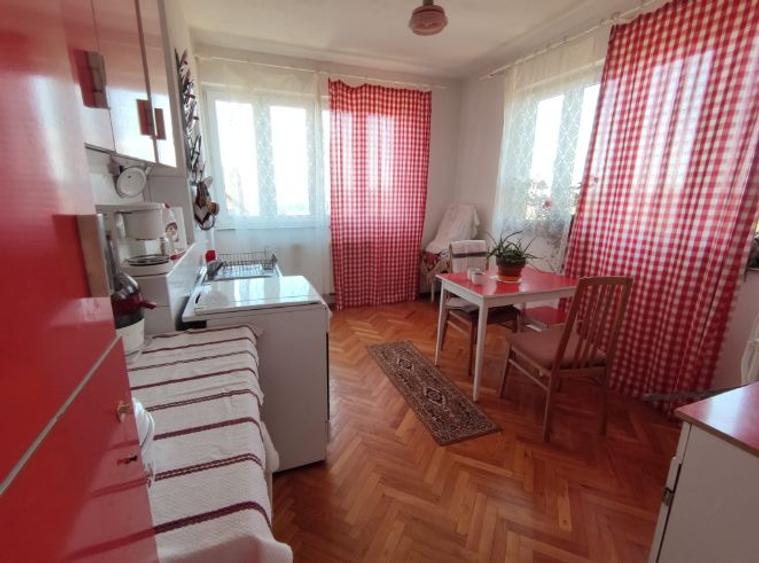 CASĂ 4 camere, curte 1900 mp, priveliște panoramică deosebită, Reghin - 6