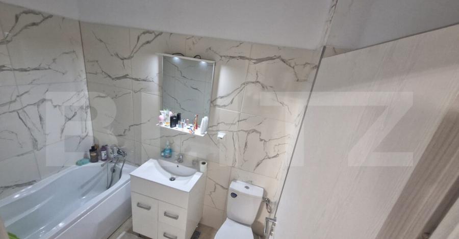 Apartament 3 camere, 70 mp, zona Cetate - 6