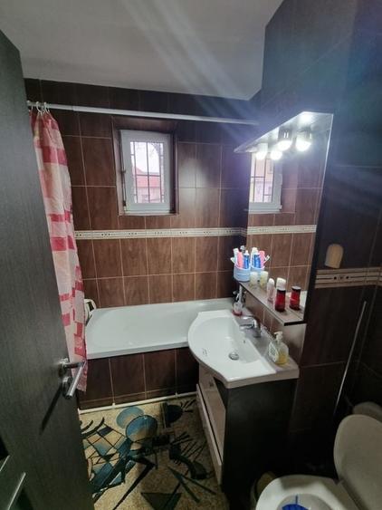 Central Ferdinand-apartament 4 camere decomandat cu gaze - 11