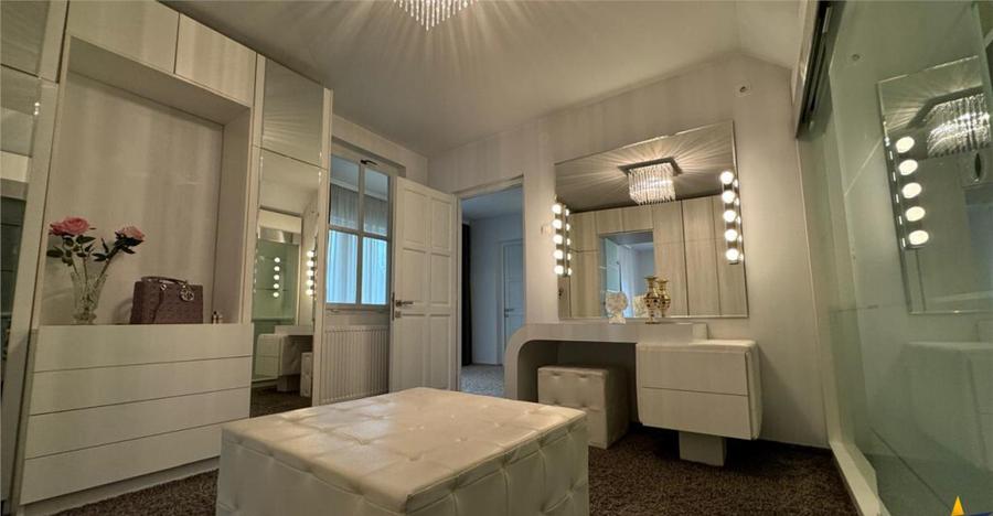 LUX Vila, pozitionare Premium, conditii apreciabile:Tur Virt - 16