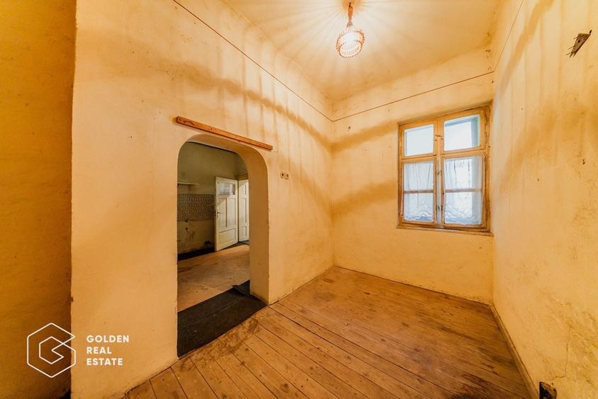 4 Camere la casă, 215mp+261mp teren, str Preparandiei - 24