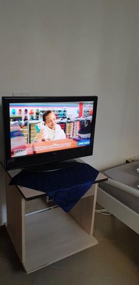 Particular inchiriez garsoniera Militari rezidence bloc nou - 2