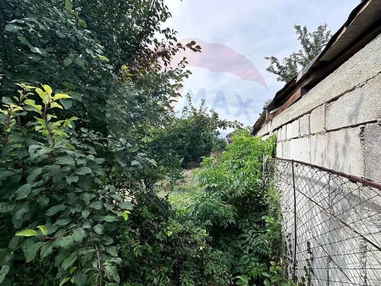 Teren Intravilan 900mp, Deschidere 15,53mp, Imprejmuit - Ciorogarla - 6