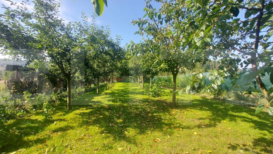 Casă individuală cu 5 camere cu Teren 4427 Mp în Vâlcele