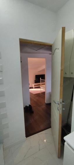 Garsoniera piata Universita?ii, central - 4