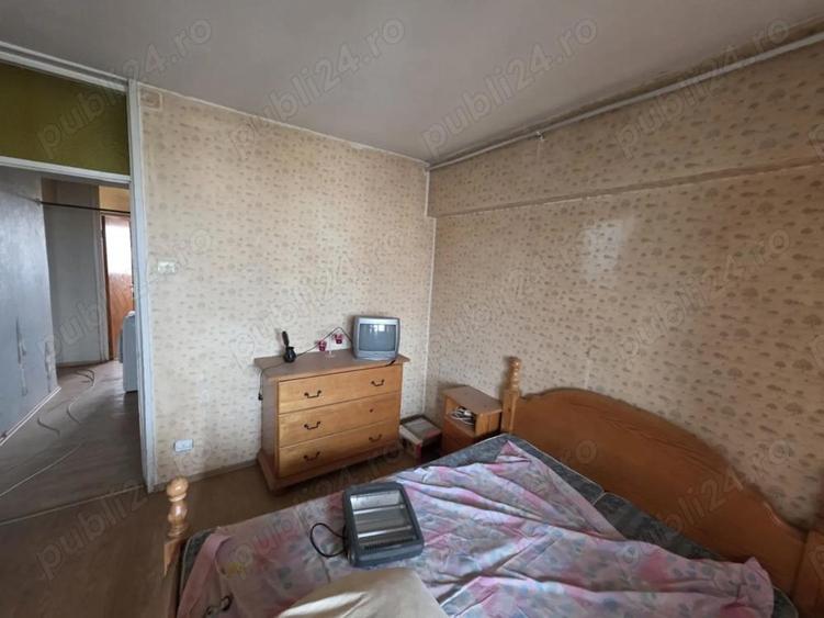 Apartament 4 camere de vanzare Alexandru Obregia - Piata Straduintei - 1