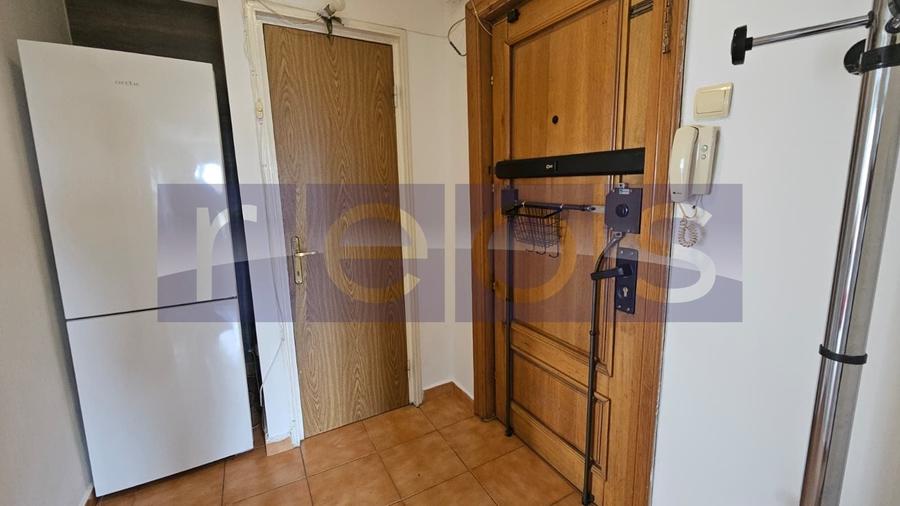 DE VANZARE 3 CAMERE RAUL DOAMNEI | CIRCULAR | METROU - 6