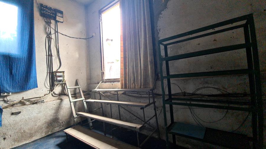 SPATIU PENTRU ACTIVITATI PRACTICE - MESTESUGARESTI - 9