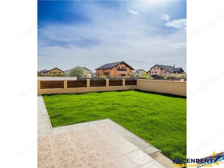 Vila eleganta, spatii generoase, conditii deosebite, Harman - 8