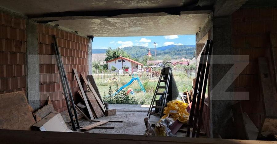 Casa ideal locuit 4 camere teren mare , zona excelenta Crist - 9