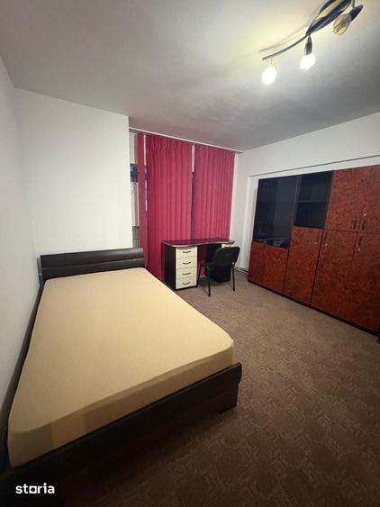 2 cam d 54 mp zona podul de fier la strada etaj 1/4 renovat 450 eur - 19