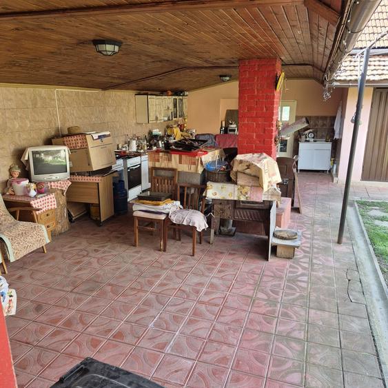 Casa din caramida in Port comuna Marca. - 2