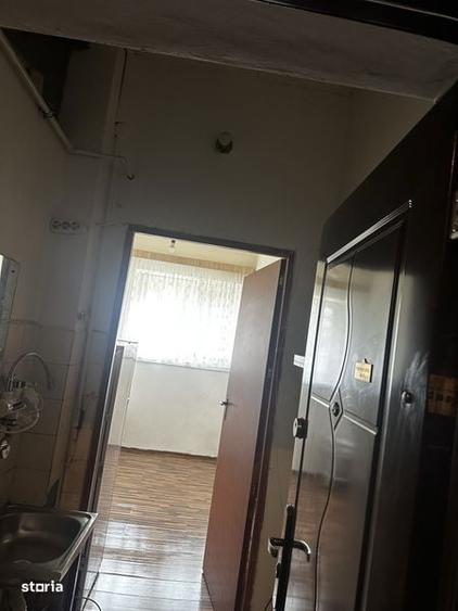 Camera camin cu baie propie - 3