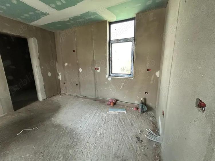 Vand vila noua in Fantanele,Arad, 15 min.centru,cartier nou,P+1, st.310 mp.la gri - 2