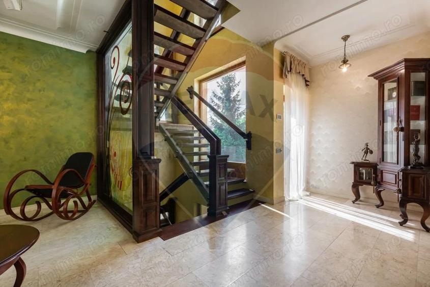 Casa spectaculoasa in Media? re?edin?a antrenorului Cristi Pustai - 2