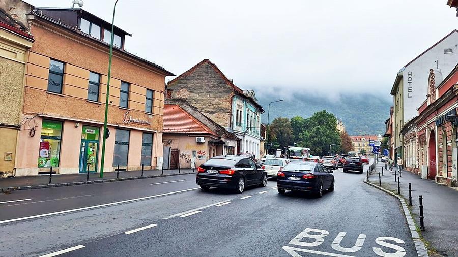 Str Lunga, zona Mielul Alb, spatiu comercial de 82mp tip crama, 129900 euro - 1