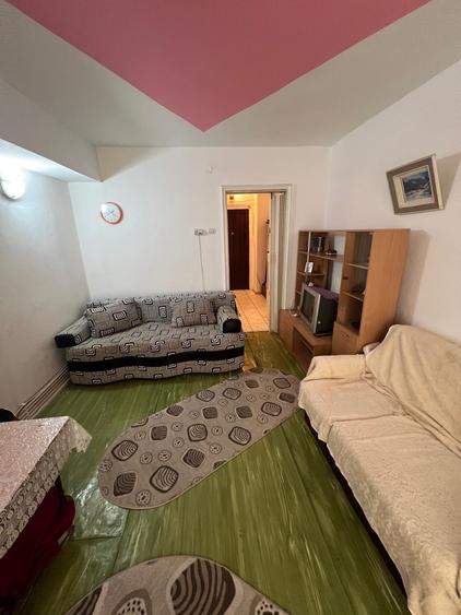 garsoniera tiglina1 bl A-uri et 3 pret 38.000 euro - 3