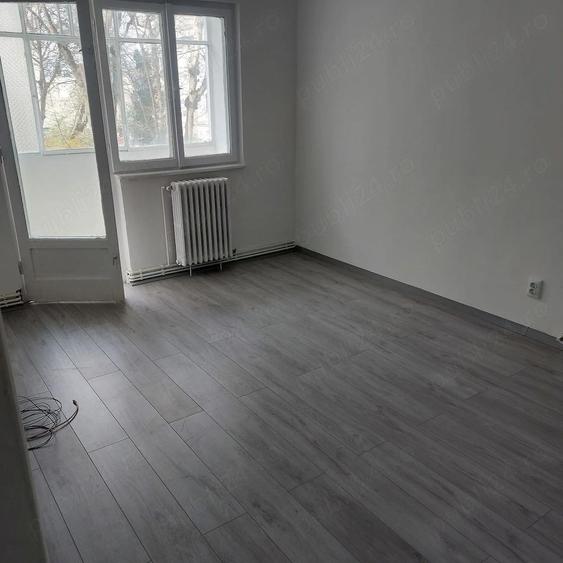 Vand apartament, semidecomandat, 2 camare,etaj 1, Manastur, Aleea Peana - 6
