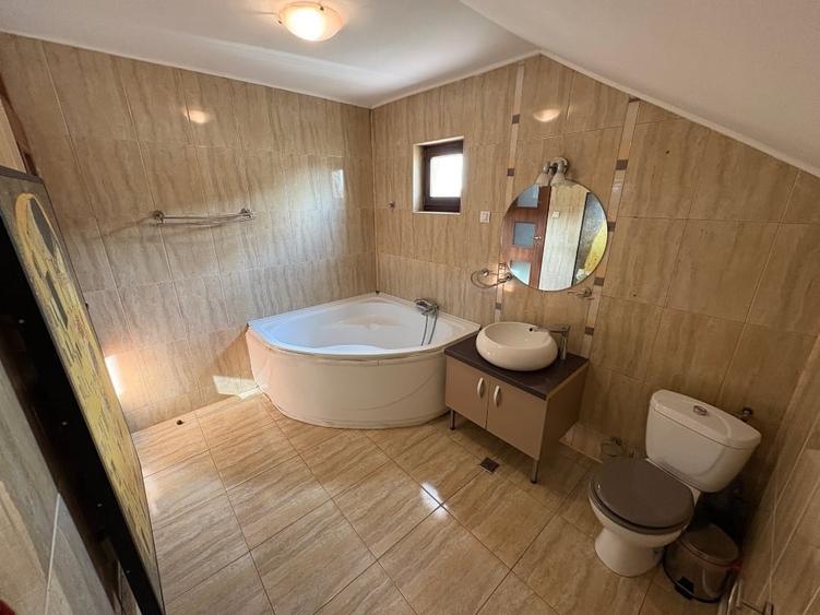 Casă de vânzare în Stupini - 7