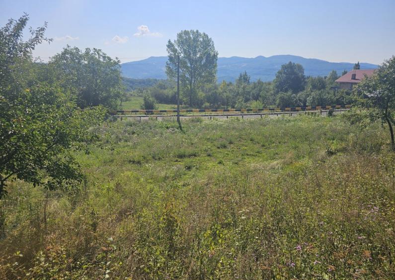 Vand loturi intravilane! - 2