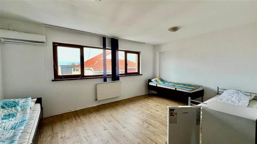 Vanzare cladire multifunctionala in Otopeni - Str. Polona - 14