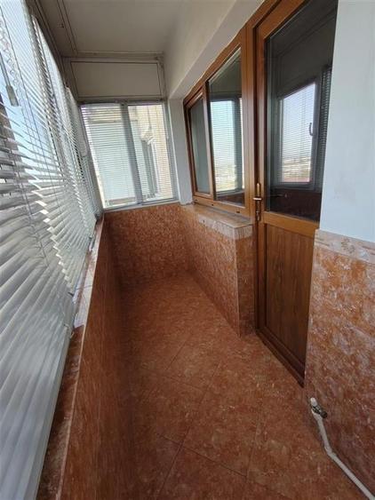 Apartament 2 camere, etaj 8/10, zona Sala Polivalenta - Bulevardul Unirii - 14