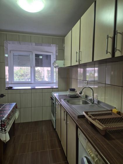 2 camere Bdul N. Grigorescu langa OMV (Bdul Basarabia) - 2
